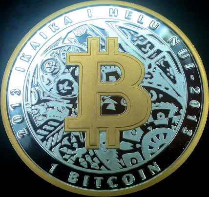 File:Lealana 1 BTC One Ounce Silver Gold Plated Front.png