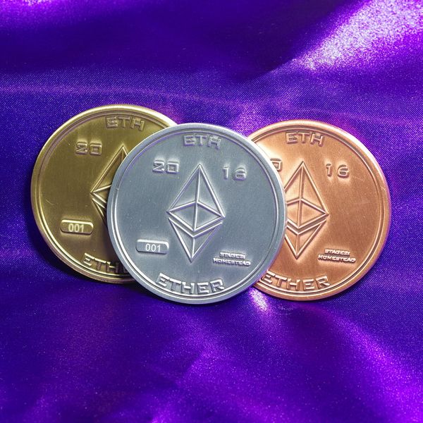 File:Finite by Design - ETH Homestead Coin set front.jpg