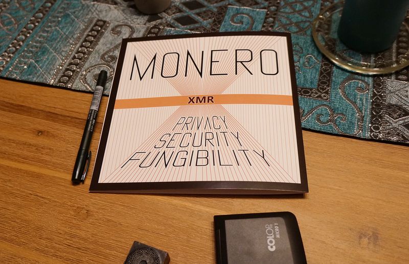 File:Kryptowerk MoneroXMR card 2018 02.jpg