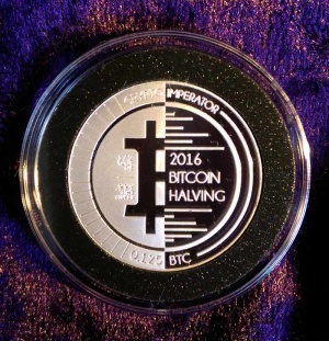 Crypto Imperator 0.125 BTC Halving Coin Silver front 2.jpg